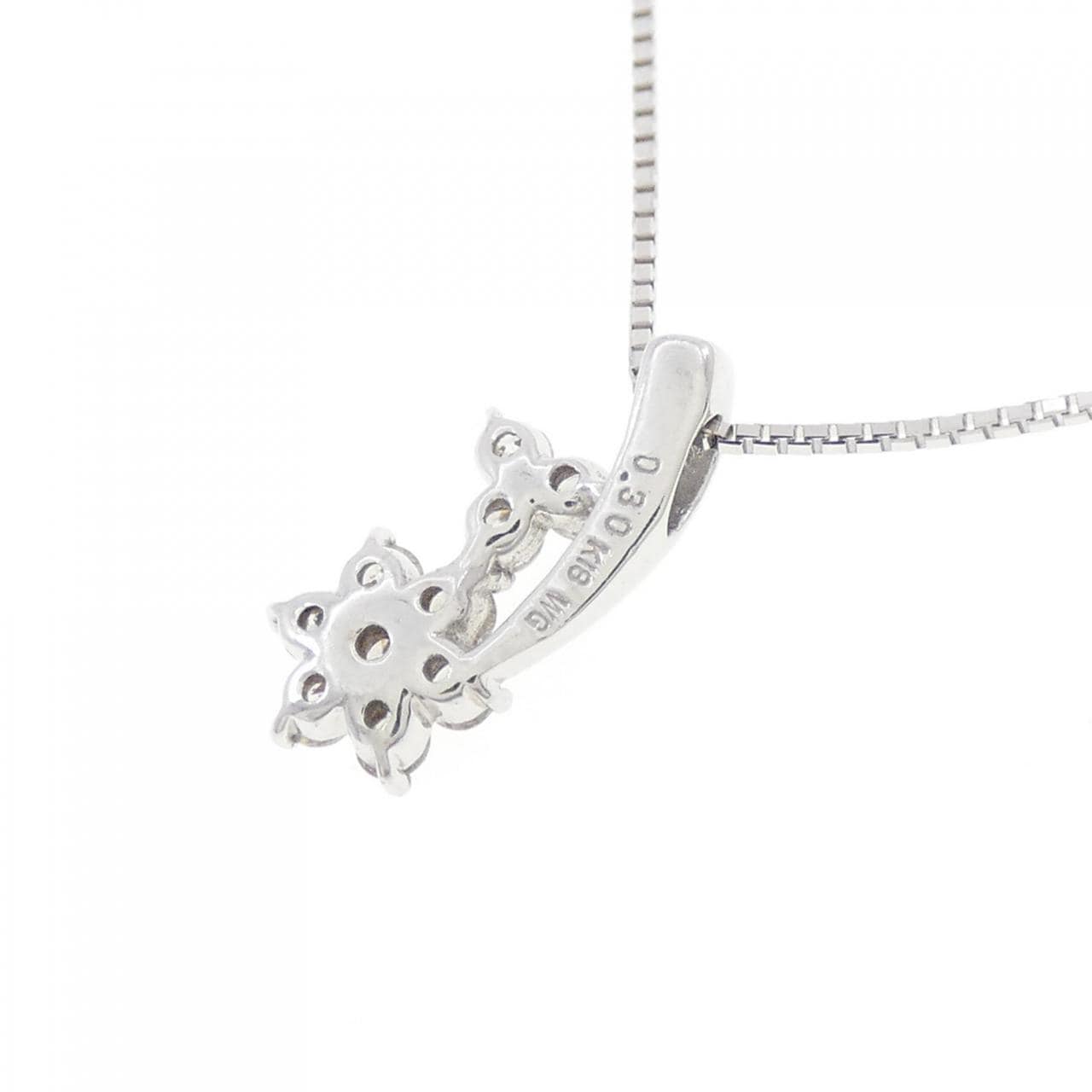 K18WG flower Diamond necklace 0.30CT