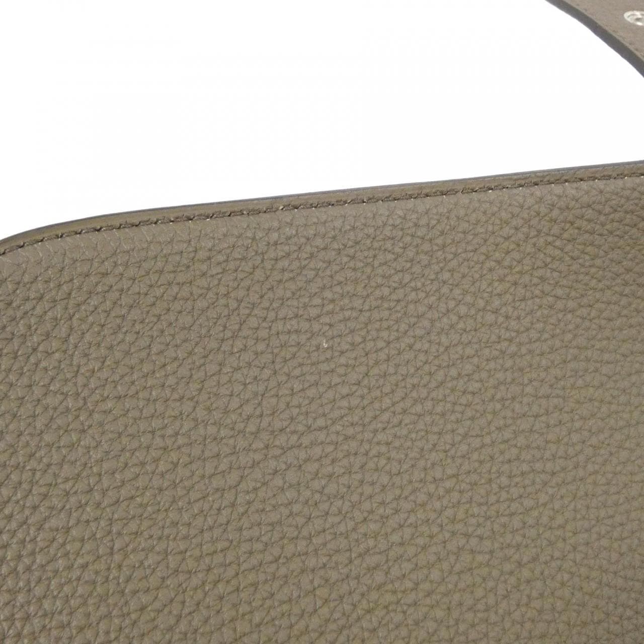 HERMES Sac A Depeche 多口袋 41-2 063011CK 包