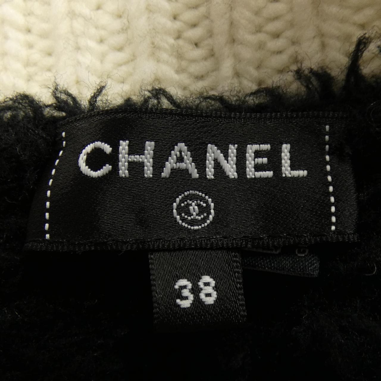 シャネル CHANEL P80705K11686 カーディガン