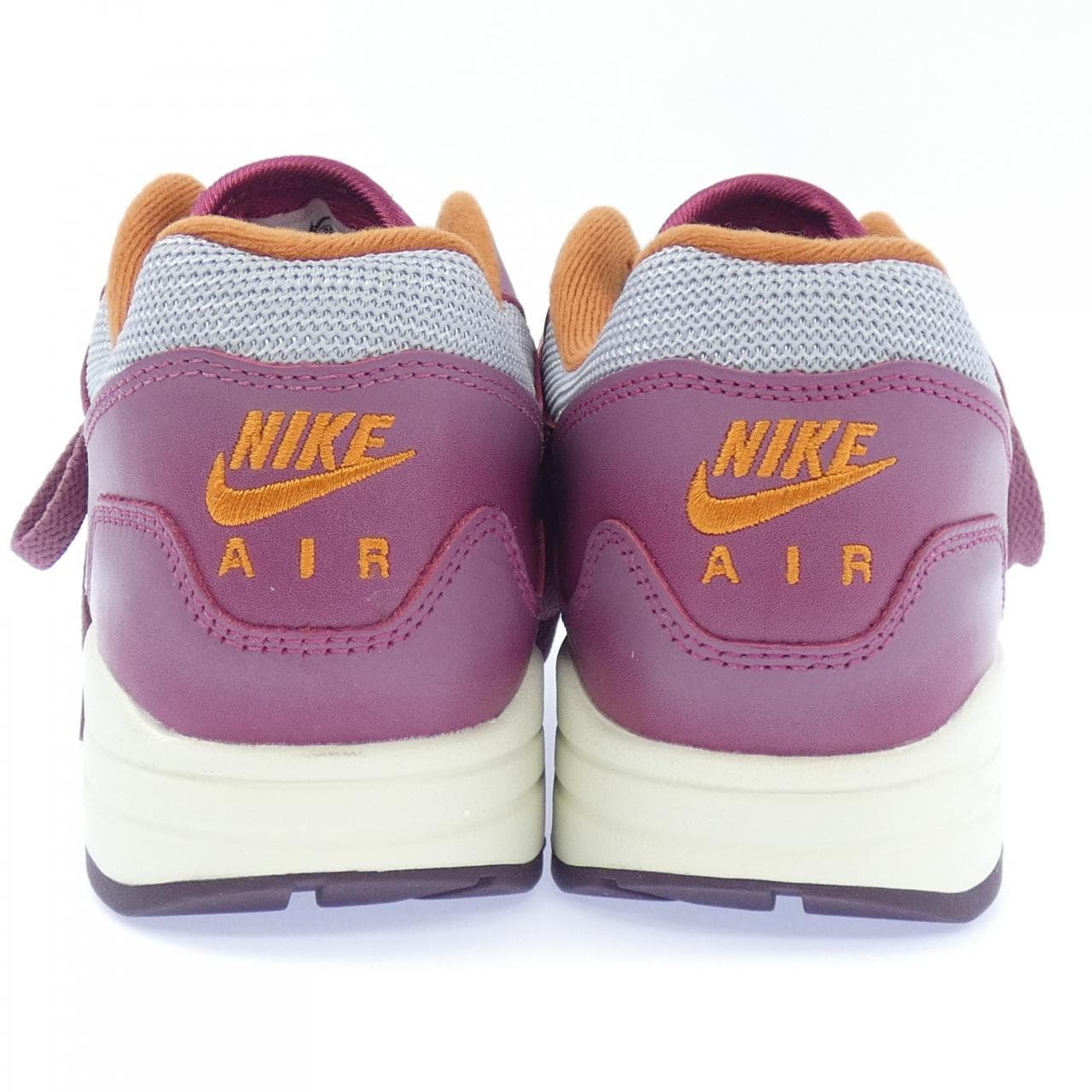 ナイキ NIKE DO9549-001 スニーカー