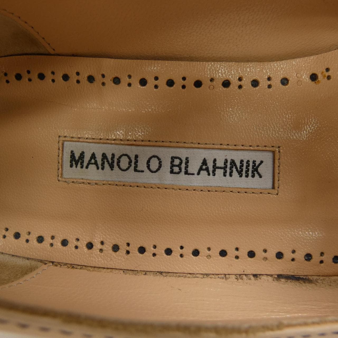 マノロブラニク MANOLO BLAHNIK パンプス
