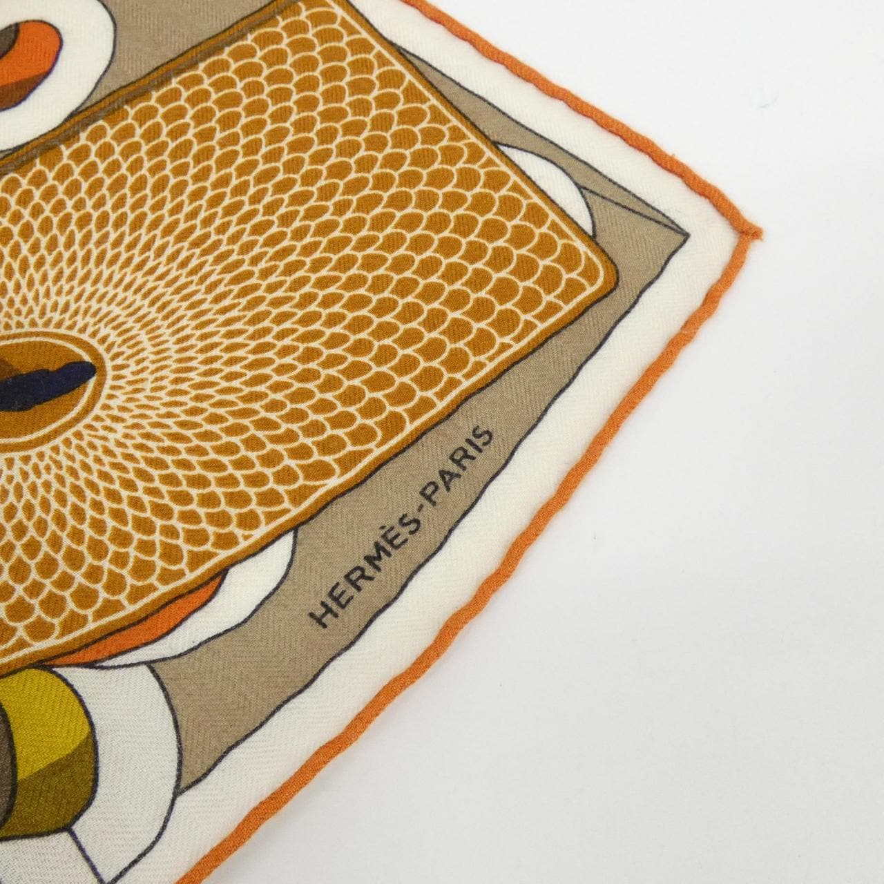 【未使用品】エルメス カレ アッシュ 103818T スカーフ