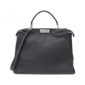 フェンディ SELLERIA ピーカブー 8BN210 Q0J バッグ