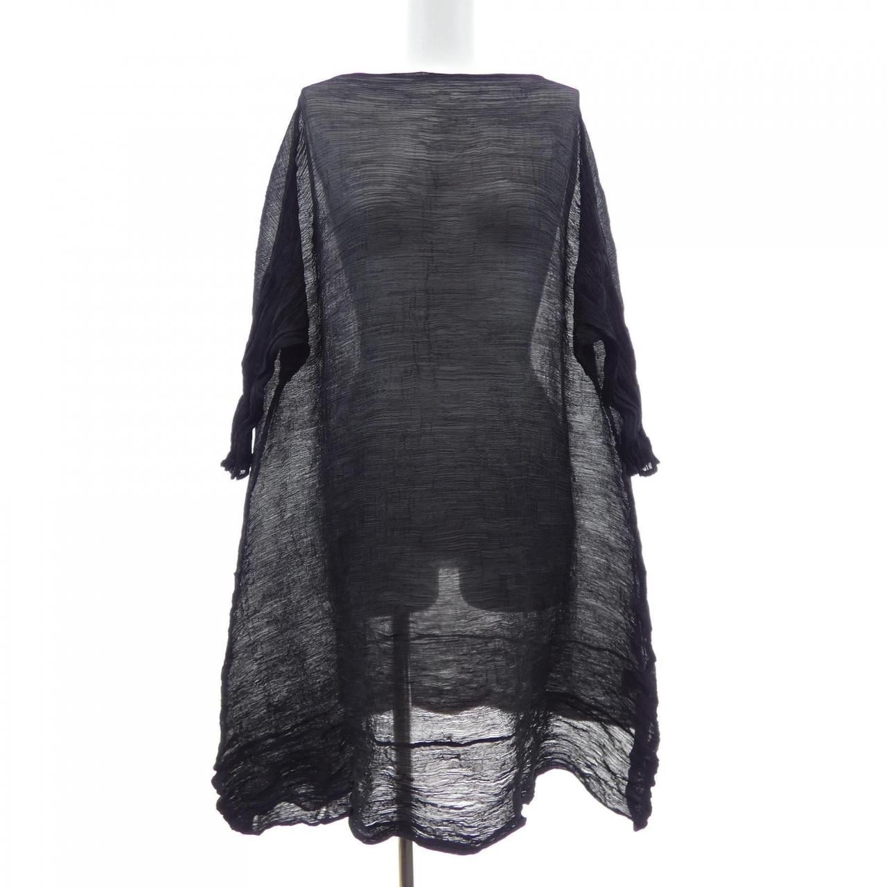 ミーイッセイミヤケ me ISSEY MIYAKE MI43FT912 トップス