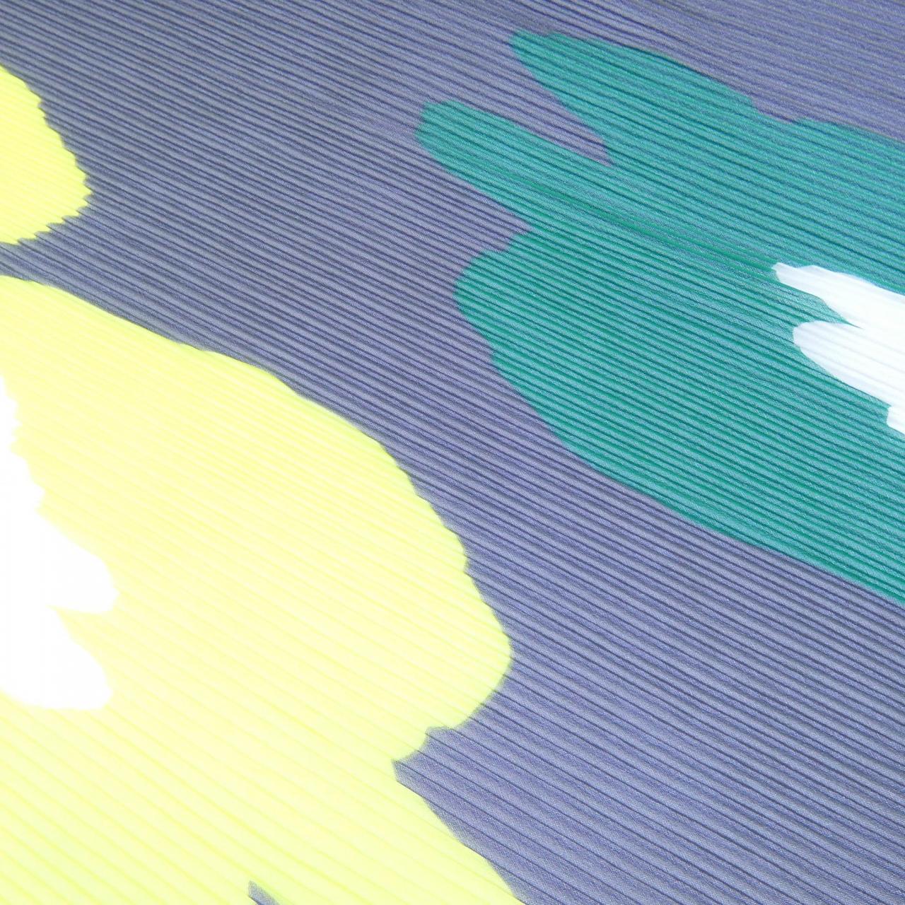 ミーイッセイミヤケ me ISSEY MIYAKE MI53AD541 STOLE