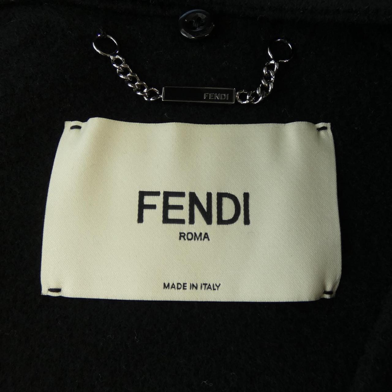 フェンディ FENDI FF8450 W18 コート