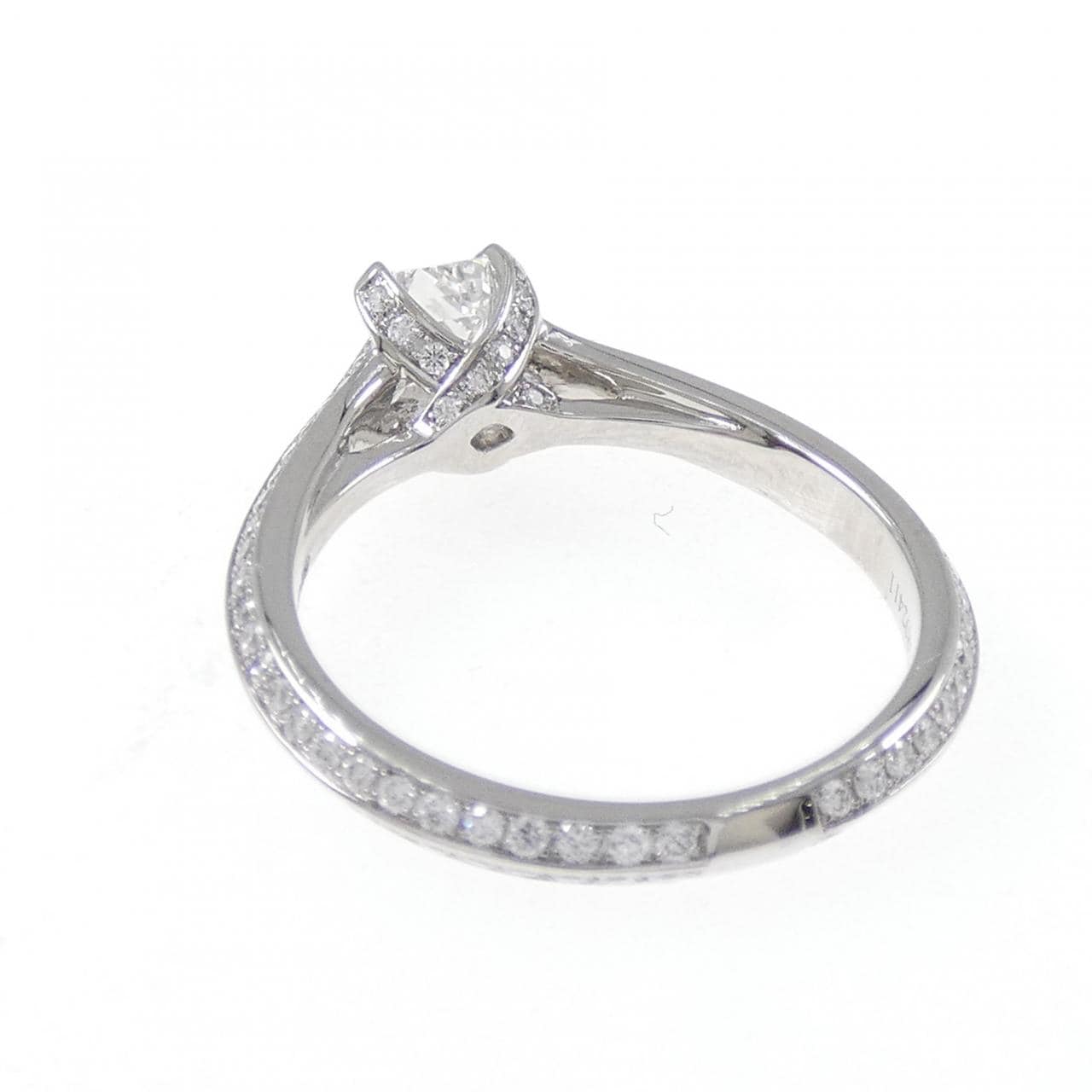 グラフ レガシー リング 0.50CT F VVS2 エメラルドカット