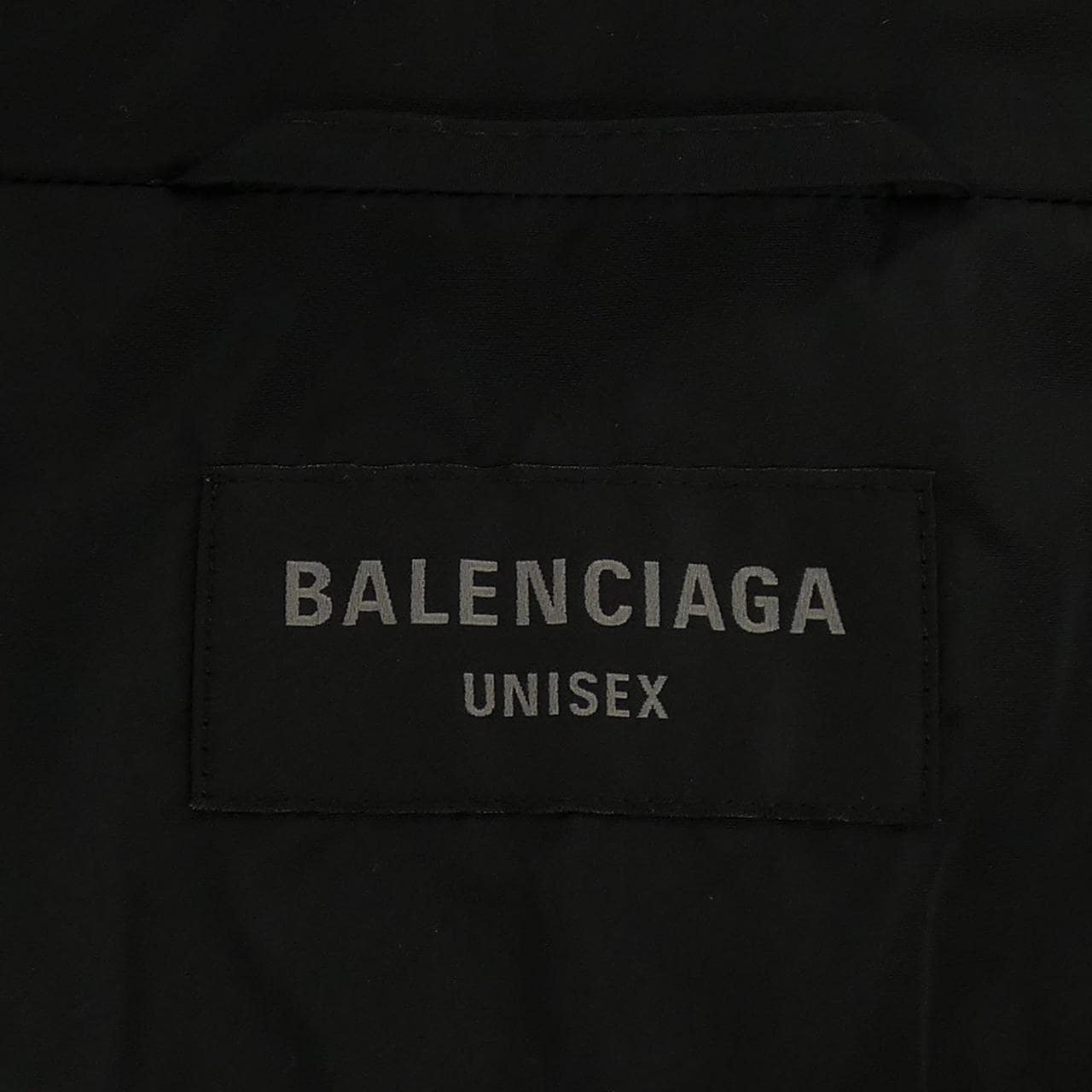 バレンシアガ BALENCIAGA 725302 TP006 UNISEX ブルゾン
