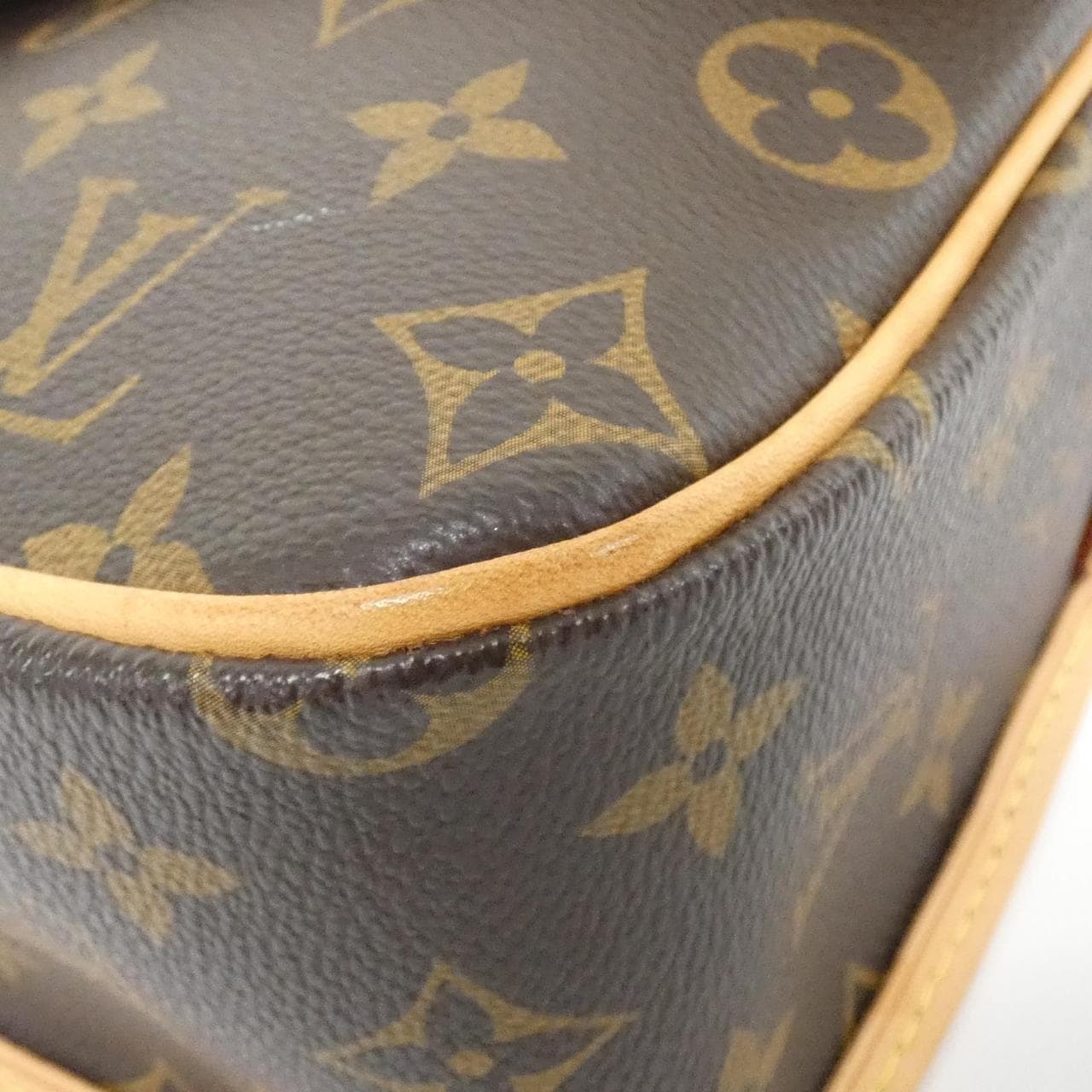 LOUIS VUITTON Monogram Sologne M42250 单肩包