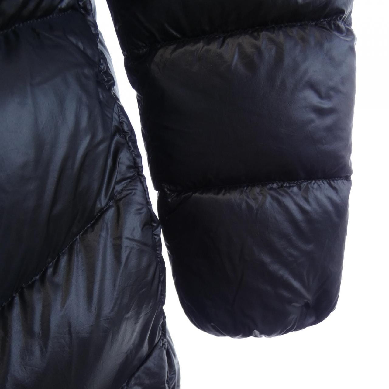 モンクレール MONCLER CAMBALES ダウンコート