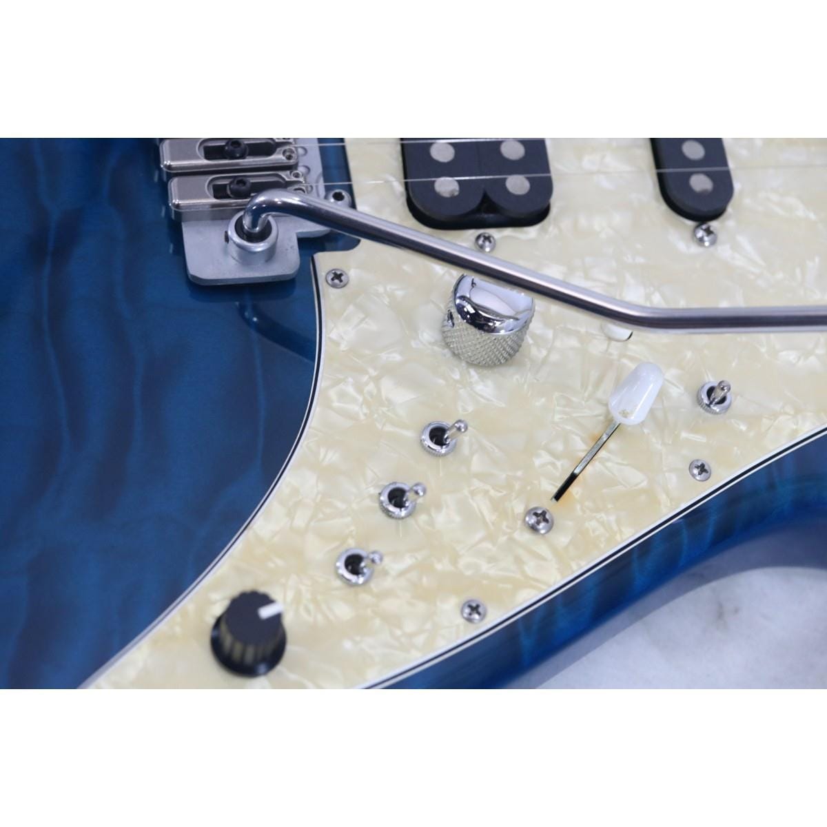 ＪＡＭＥＳ　ＴＹＬＥＲ　ＳＴＵＤＩＯ　ＥＬＩＴＥ