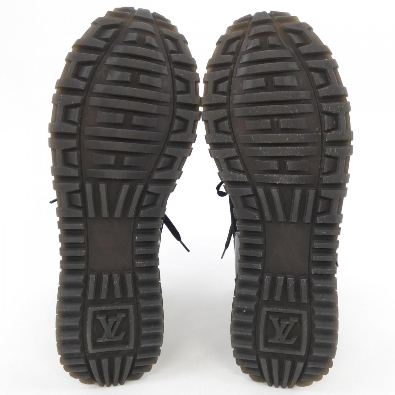 ルイヴィトン LOUIS VUITTON ランアウェイライン スニーカー