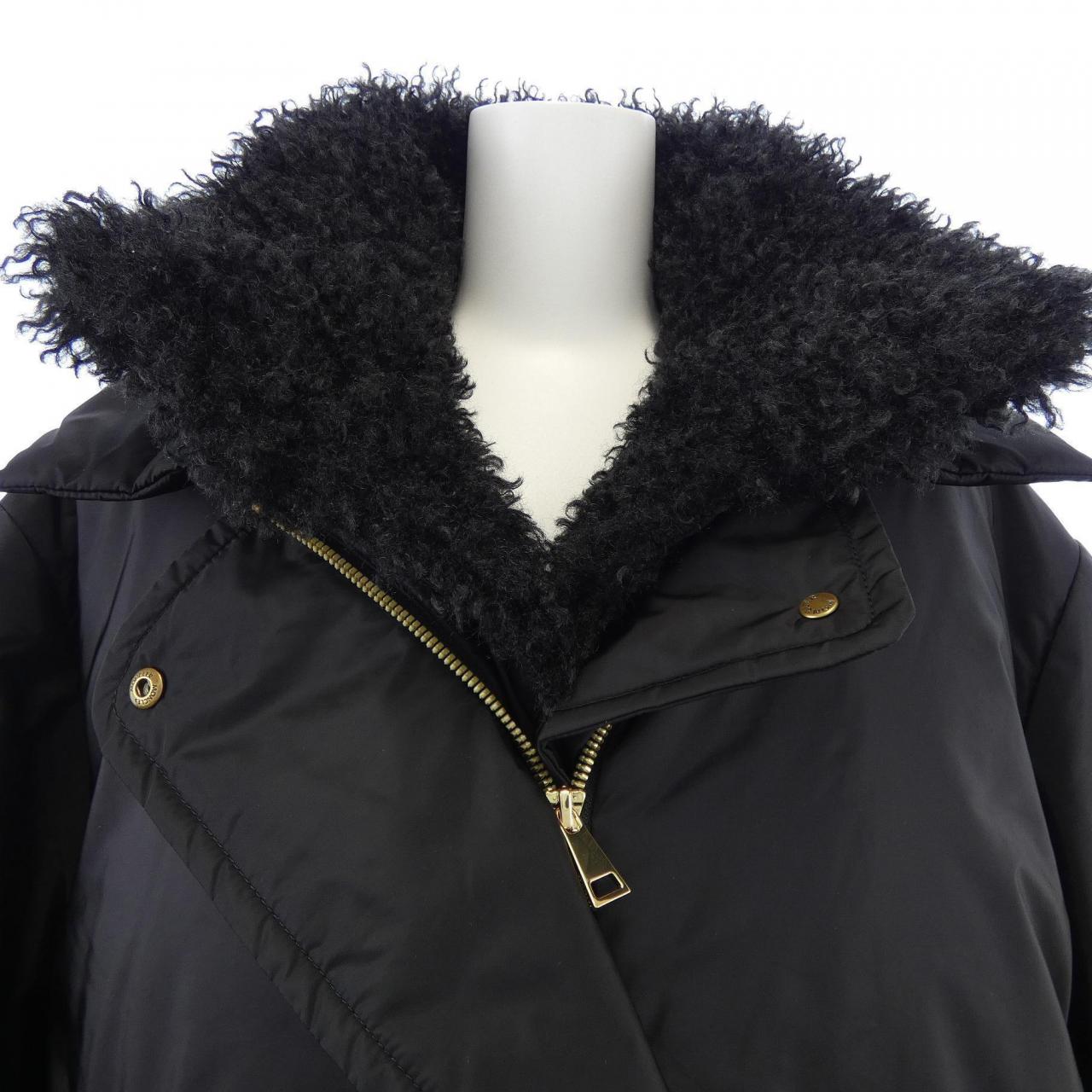 モンクレール MONCLER VOUE ダウンジャケット