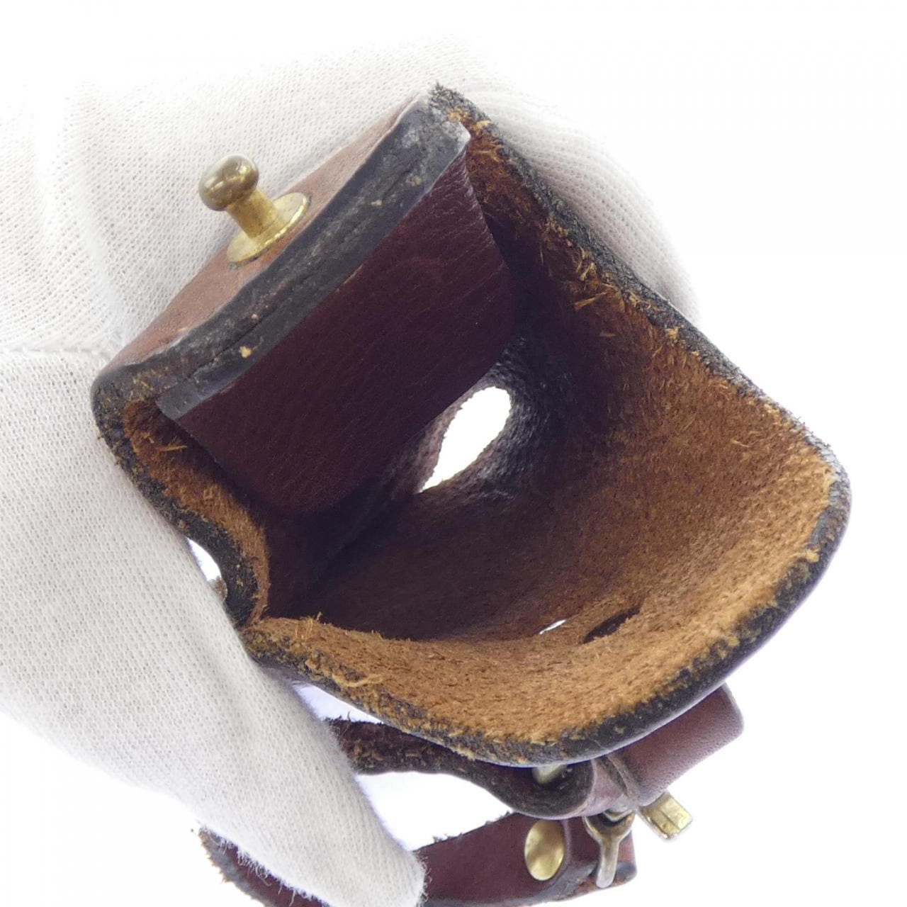 ヘルツ HERZ POUCH