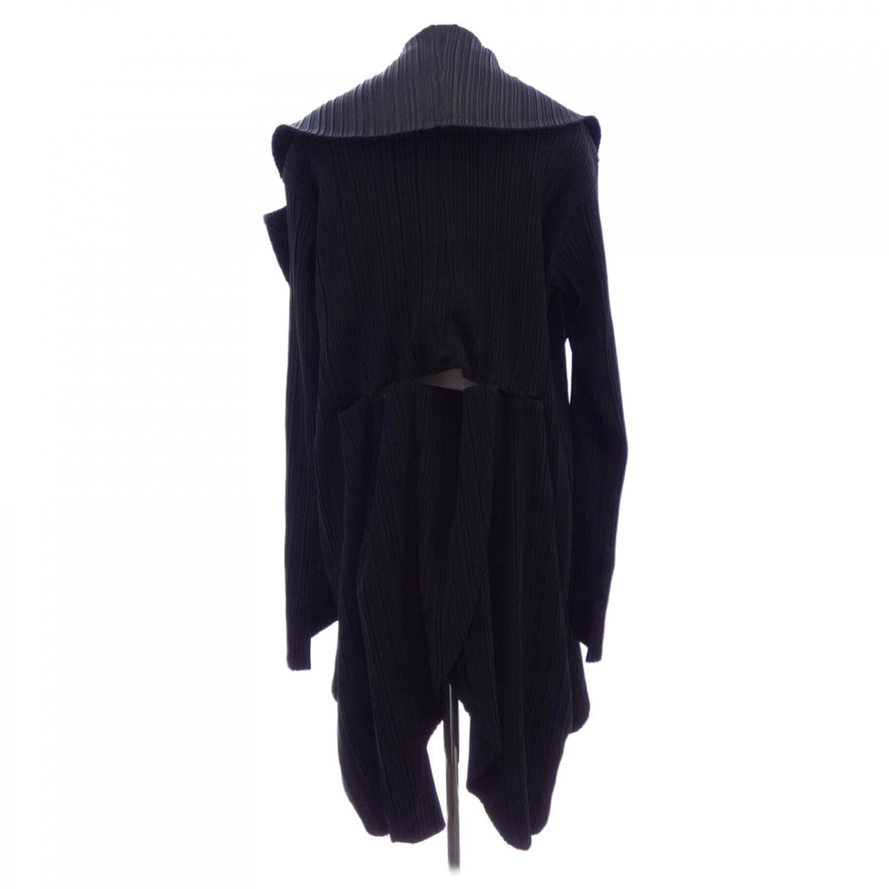 イッセイミヤケ ISSEY MIYAKE EG33470 コート