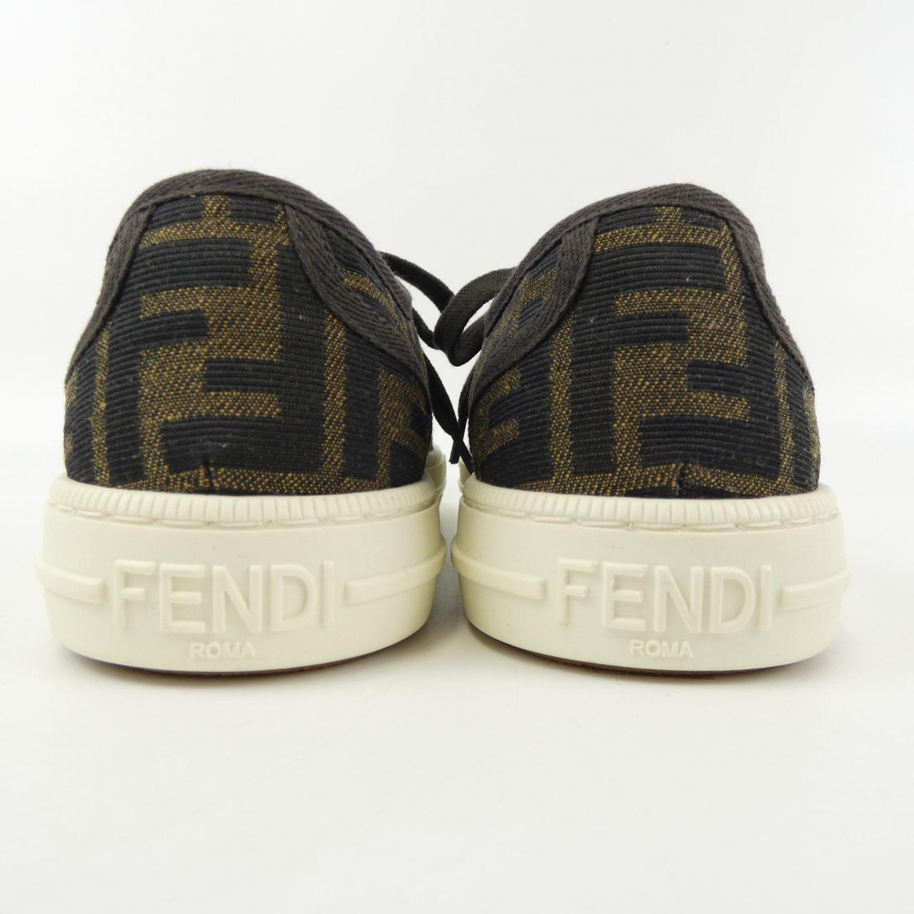 フェンディ FENDI スニーカー