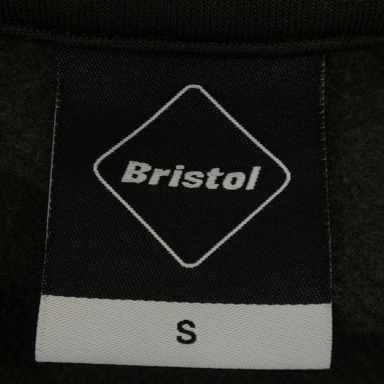 エフシーアールビー F.C.R.B. FCRB-232054 ベスト