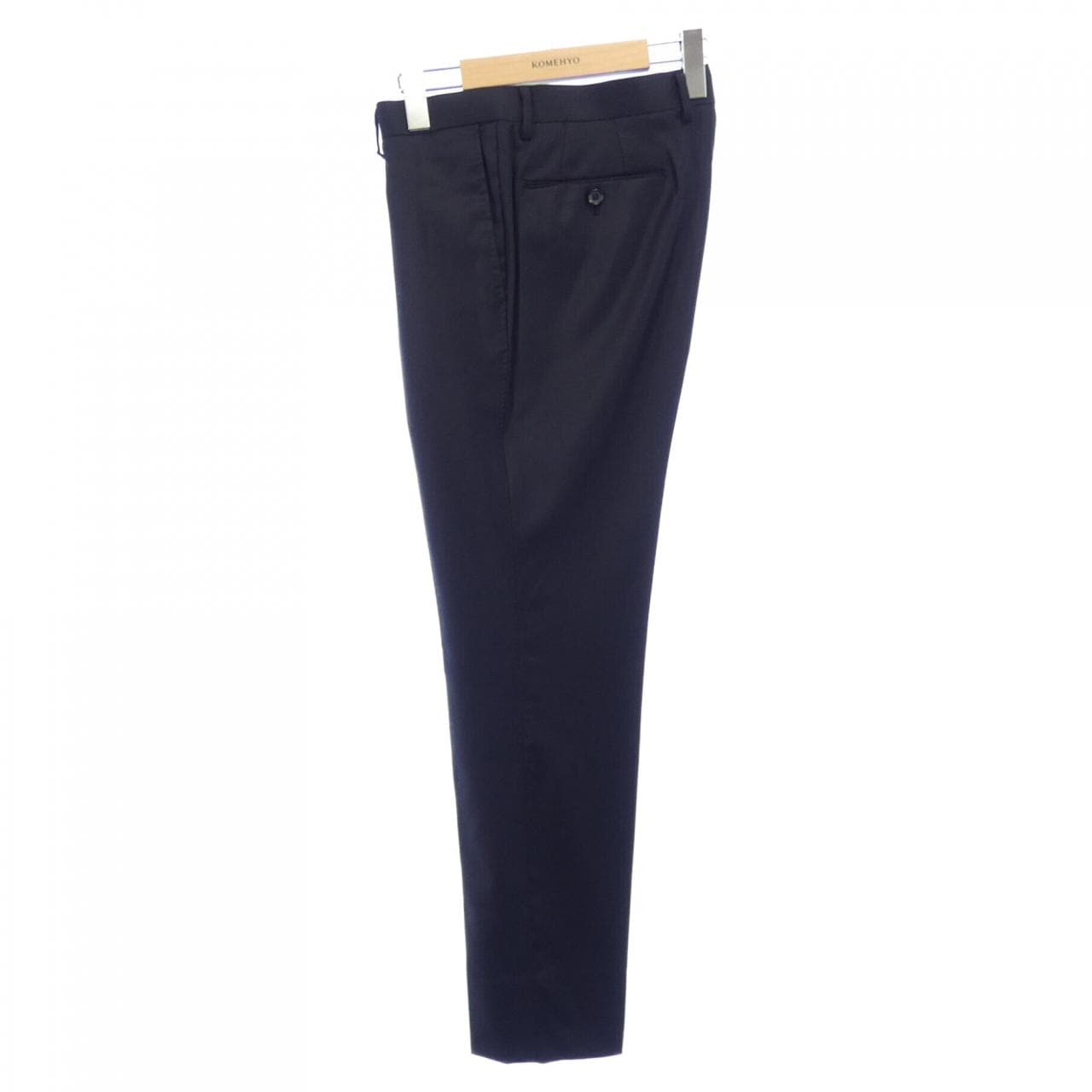 ブリッラ Brilla スーツ