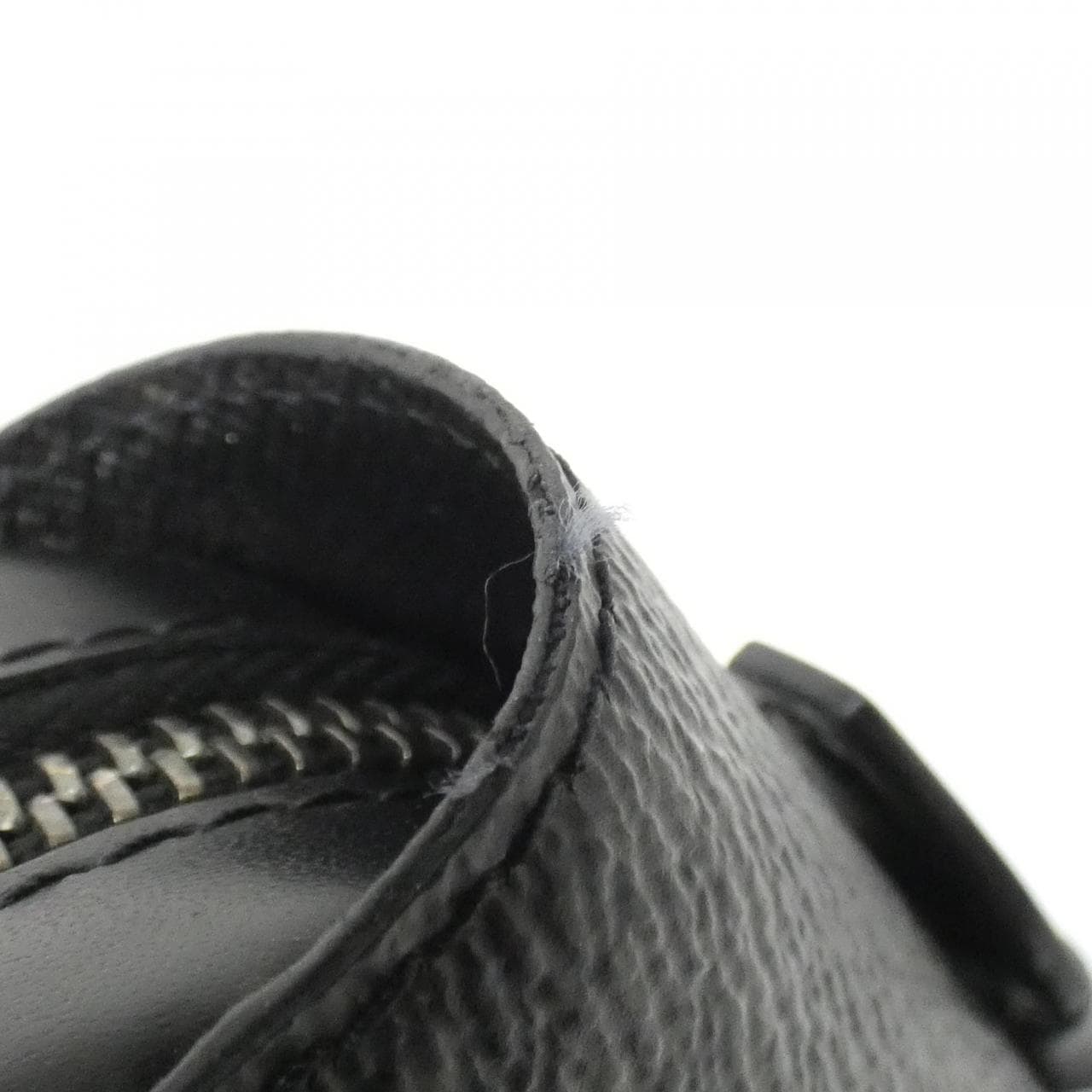 ルイヴィトン モノグラム エクリプス ジッピーXL M61698 財布