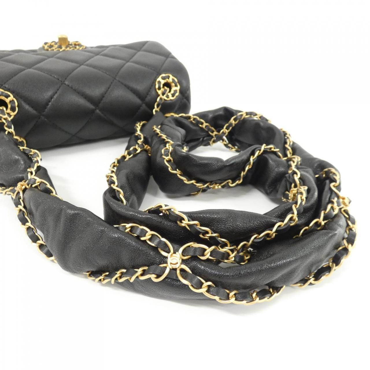 CHANEL AS5004 Shoulder Bag
