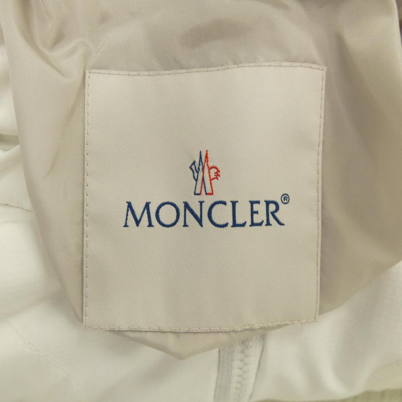 モンクレール MONCLER BORN TO PROTECT CANARD ダウンジャケット