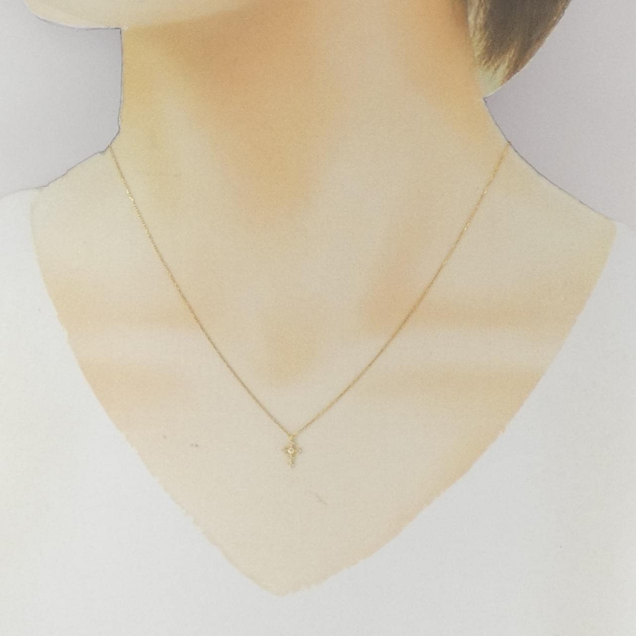 アーカー シェリークロス ネックレス 0.02CT