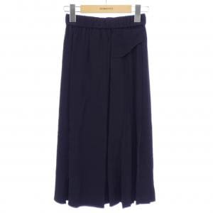 ヌメロヴェントゥーノ N°21 C0515111 スカート