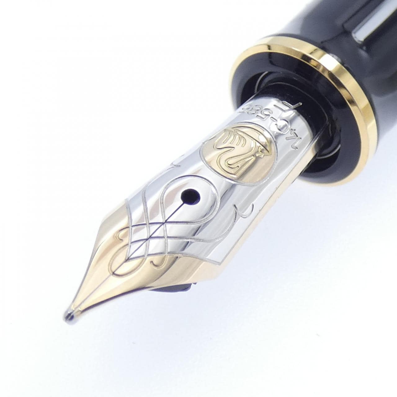 ペリカン スーベレーンM600グリーンストライプ 万年筆