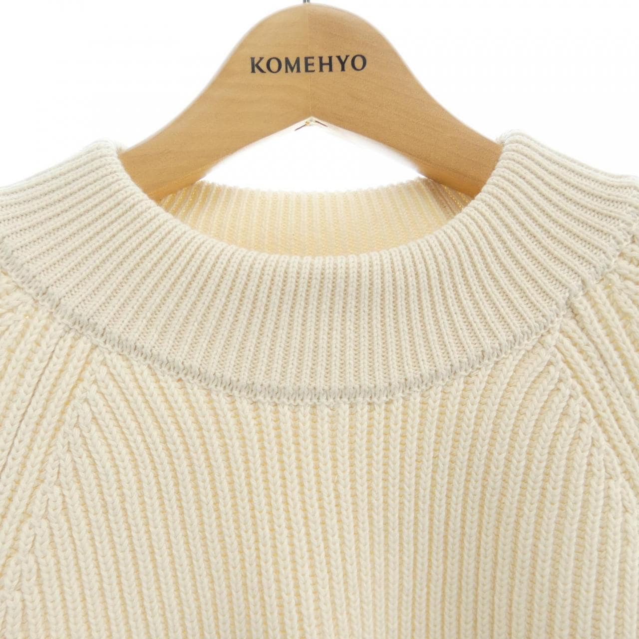 アミ AMI HKS024 ニット