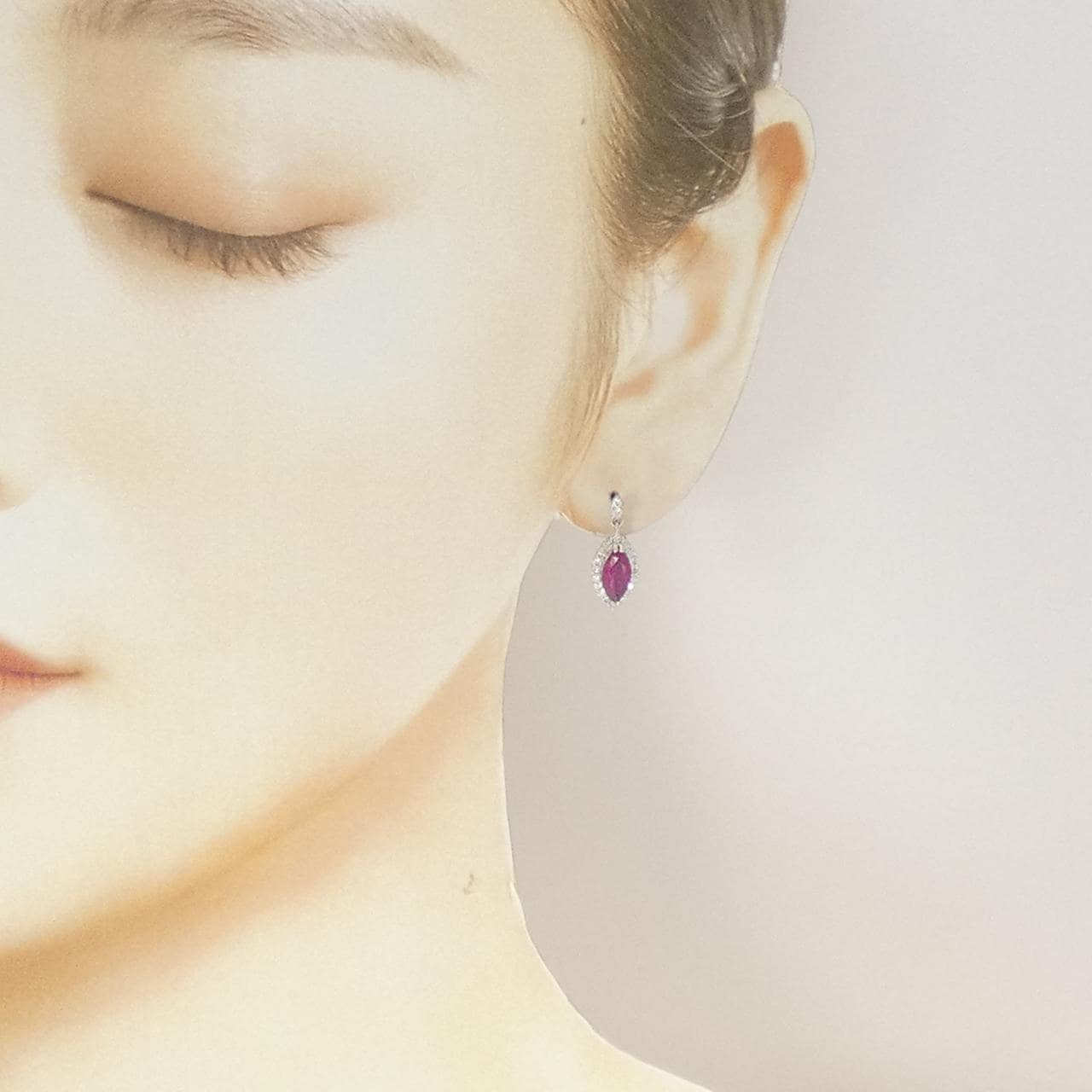 PT900 ルビー ピアス 1.788CT