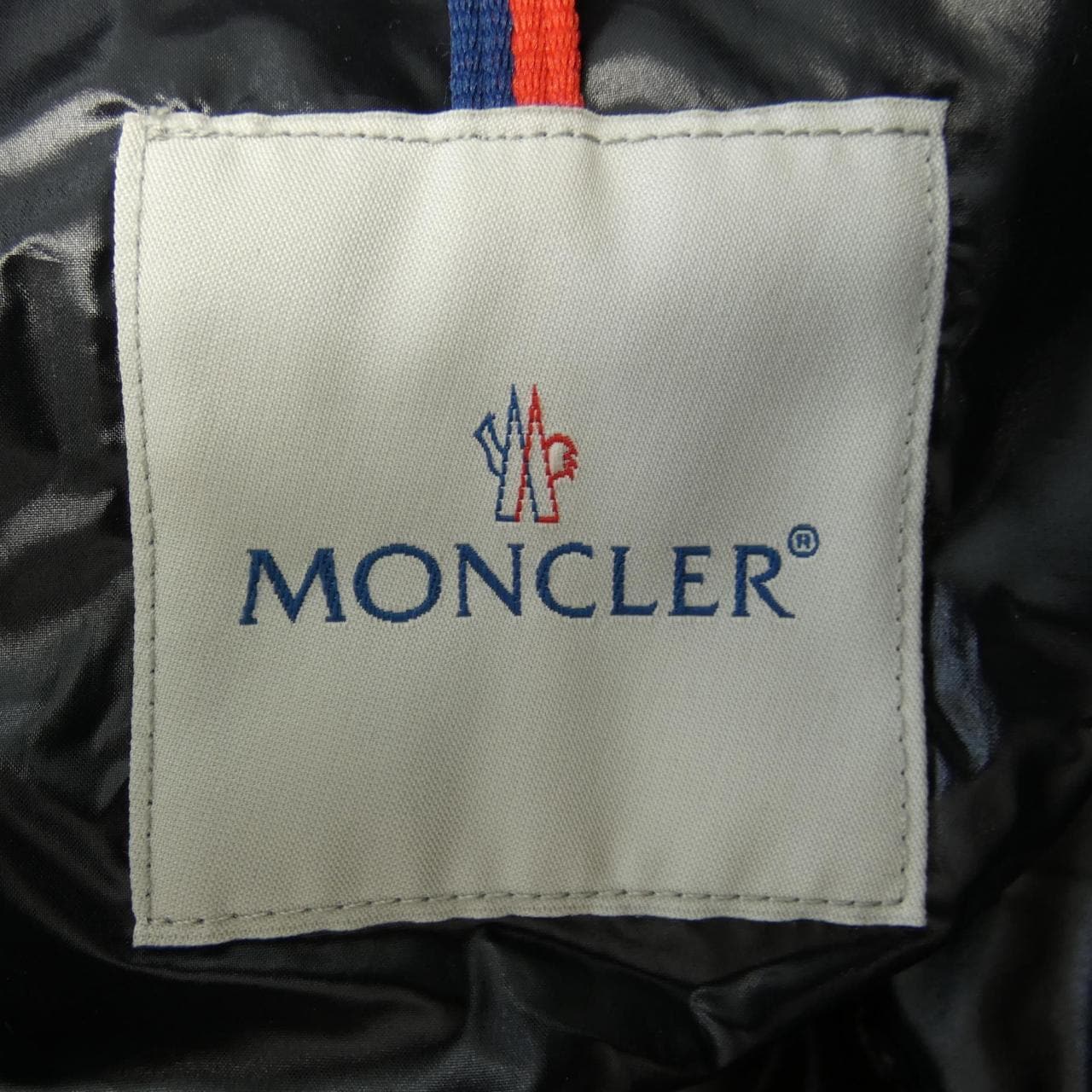 モンクレール MONCLER 41399/50 AUBURN ダウンジャケット