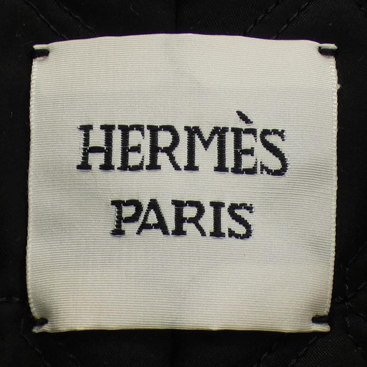 エルメス HERMES セリエボタン *17-7107 コート