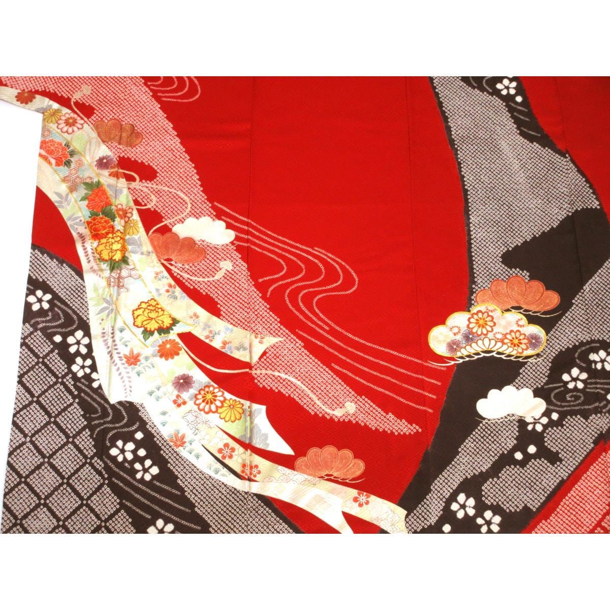 振袖　友禅金彩加工　刺繍入り絞り加工