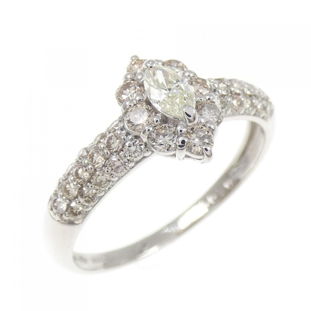 PT900 ダイヤモンド リング 0.70CT