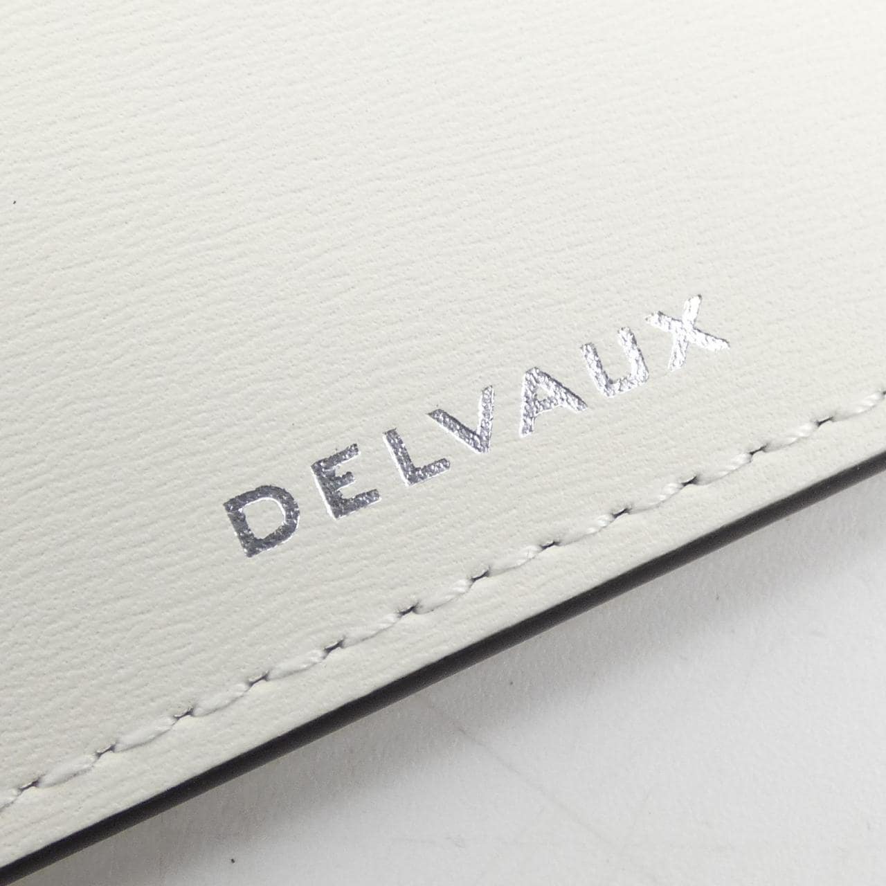 デルボー DELVAUX CARD CASE