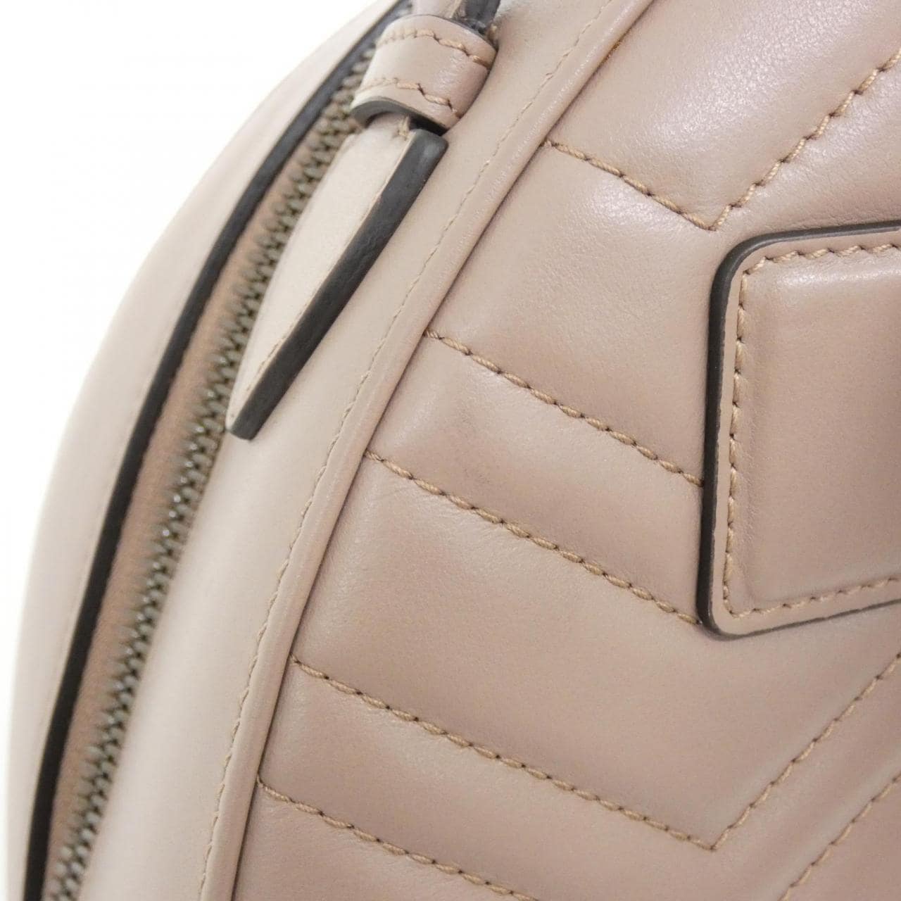 Gucci GG MARMONT 476671 DTDHD双肩包