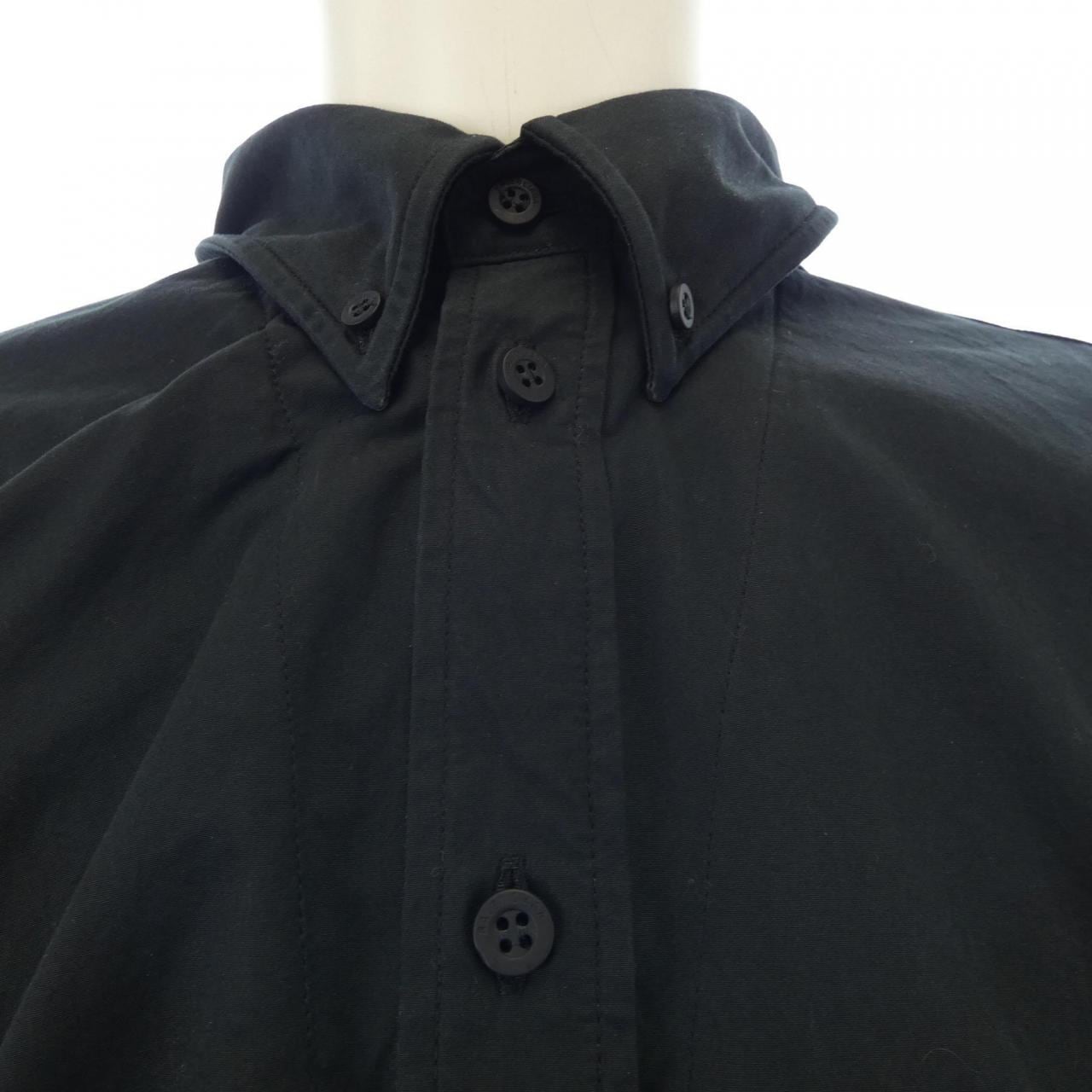 バレンシアガ BALENCIAGA 699227　TYB18 シャツ