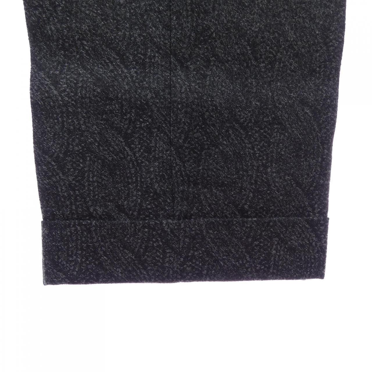 エンポリオアルマーニ EMPORIO ARMANI パンツ