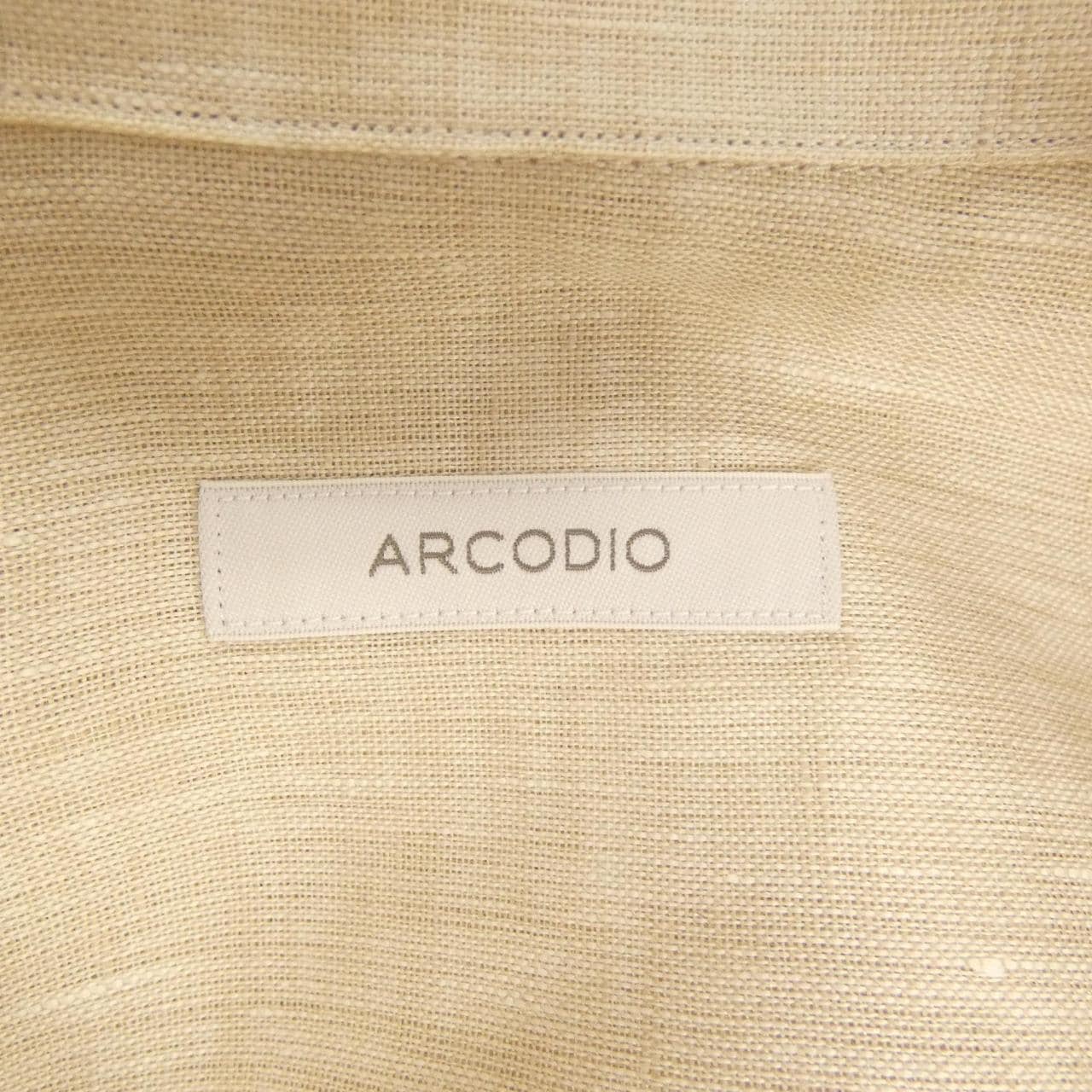 ARCODIO 02101 S／Sシャツ