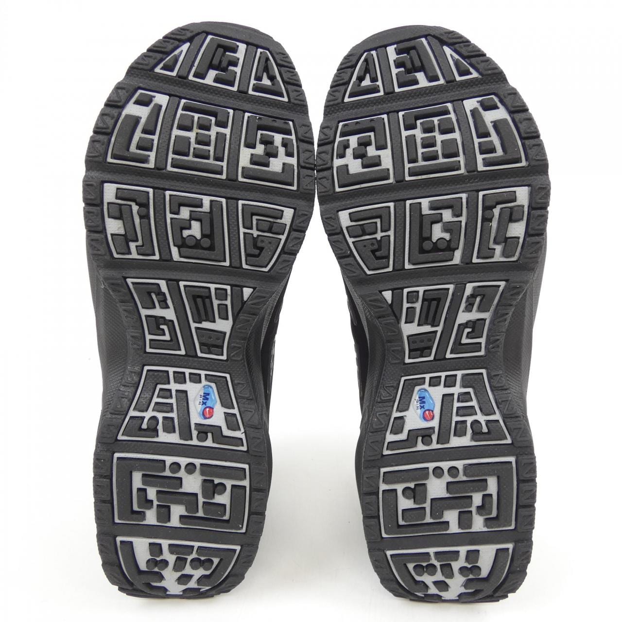 ナイキ NIKE FZ2068-001 スニーカー