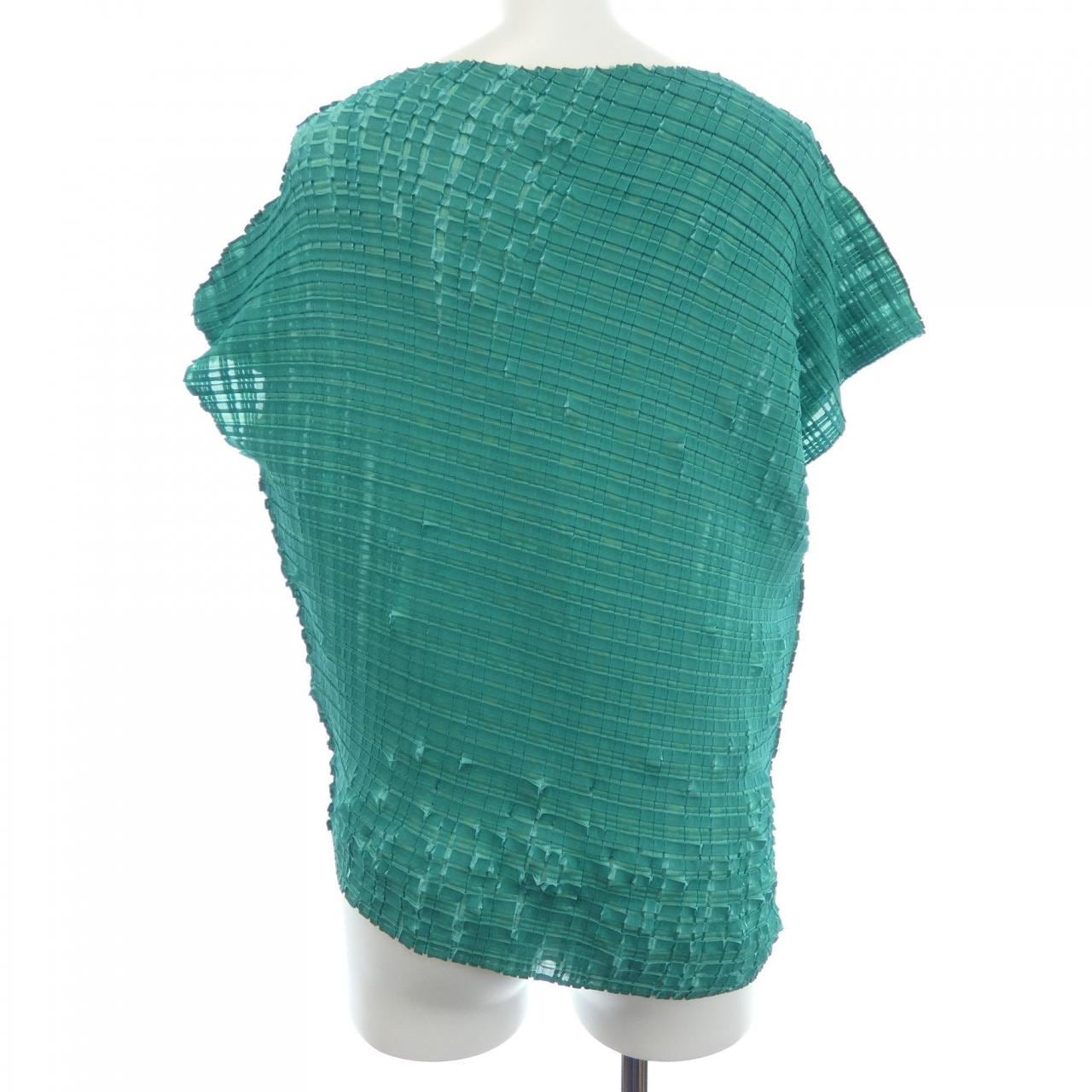 イッセイミヤケ ISSEY MIYAKE IM72FJ626 トップス