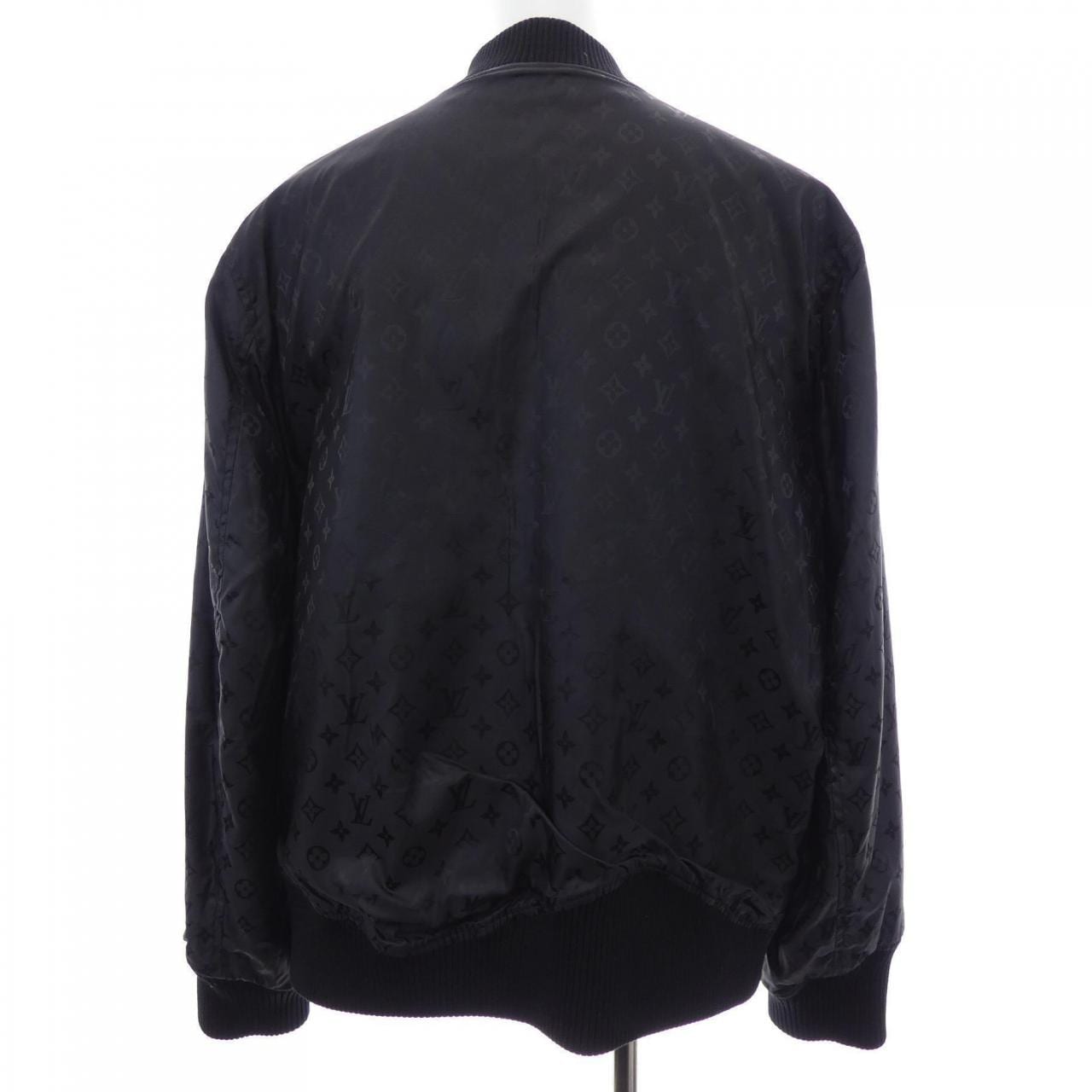 ルイヴィトン LOUIS VUITTON リバーシブルレザーナイロン HIL47WTKV レザージャケット