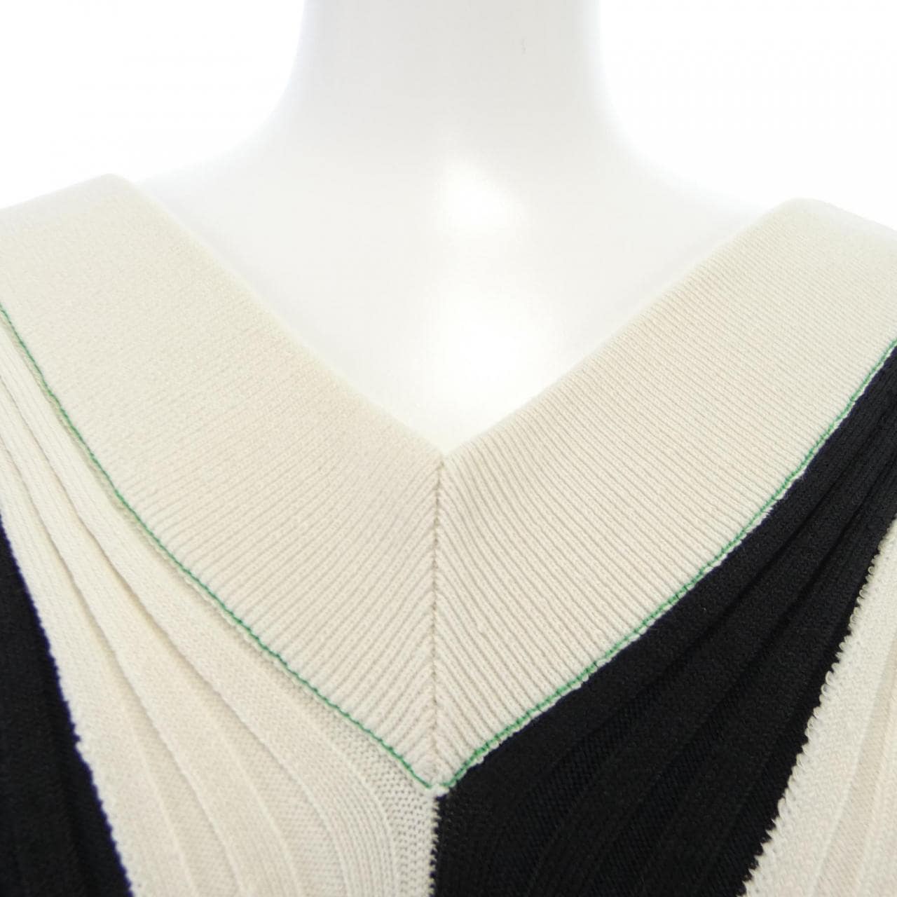 ボッテガヴェネタ BOTTEGA VENETA 688928 V1N00 ニット