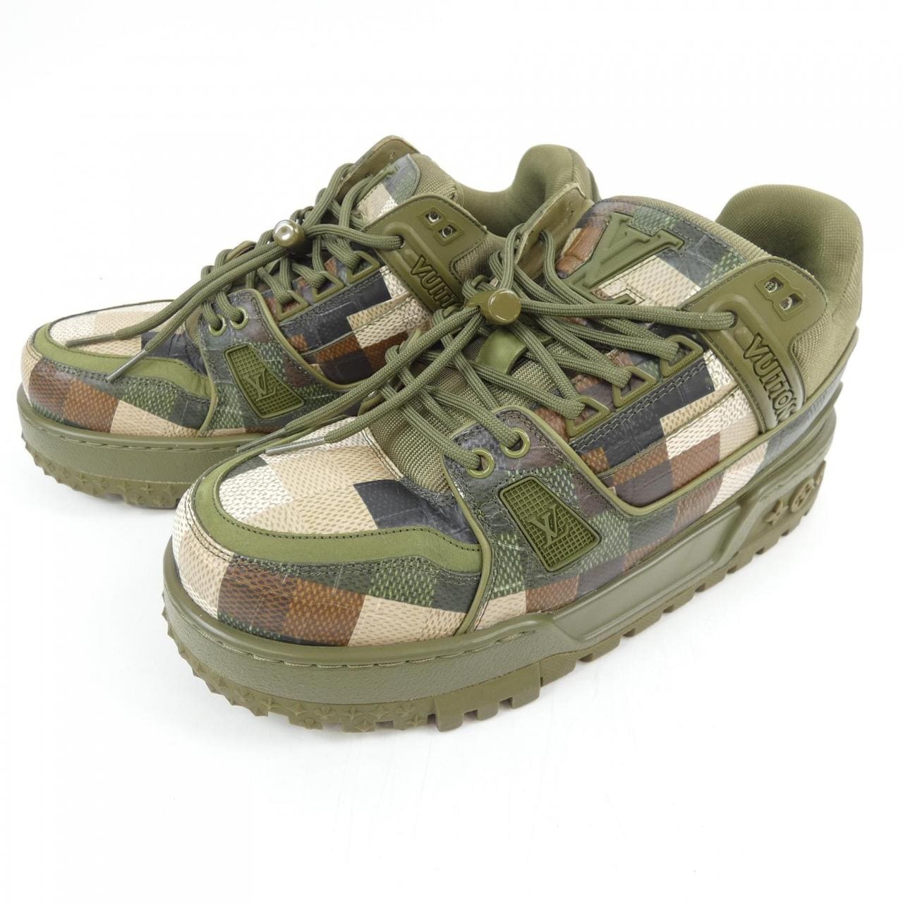 ルイヴィトン LOUIS VUITTON LVトレイナーマキシライン スニーカー