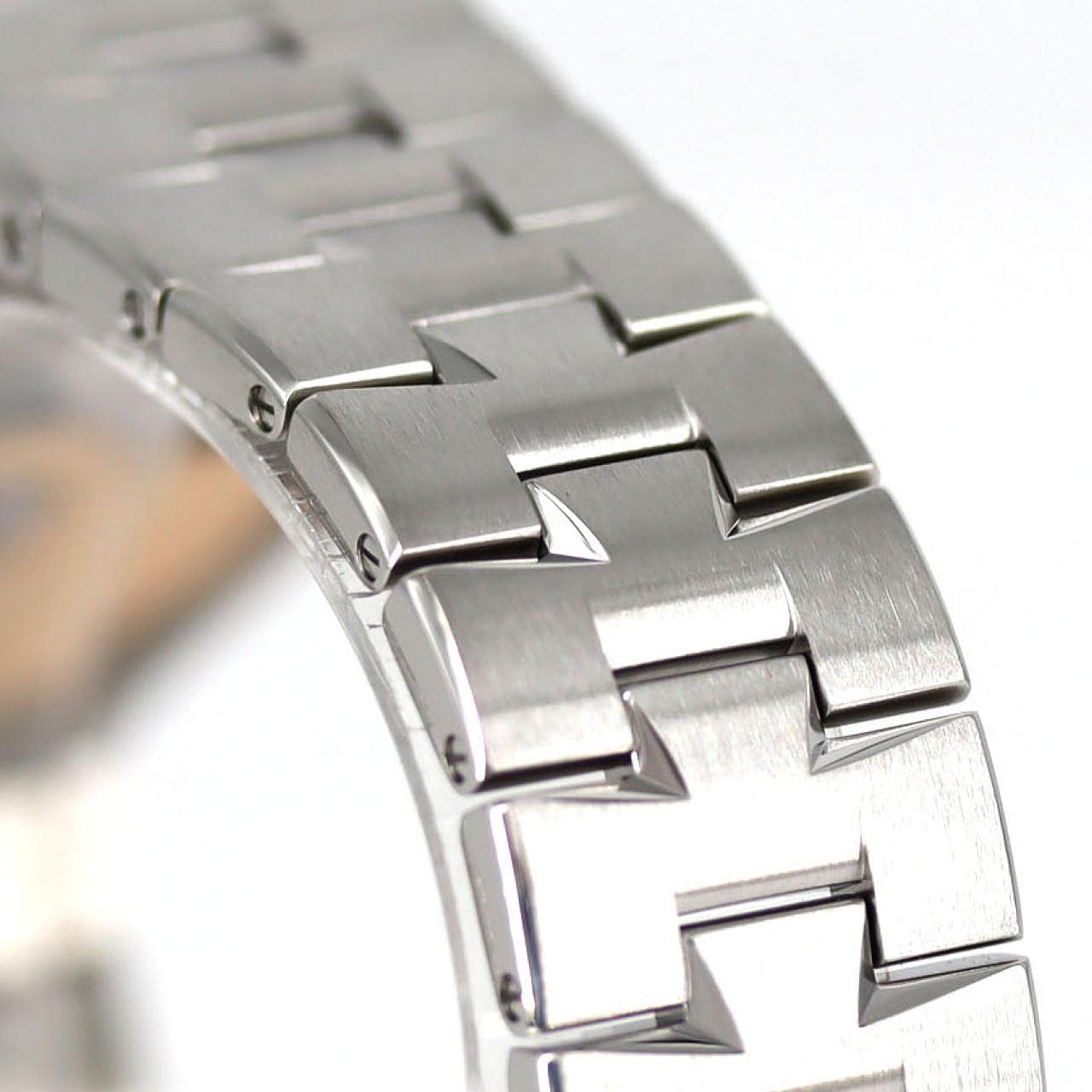 ヴァシュロン･コンスタンタン オーヴァーシーズクロノグラフ 5520V/210A-B148 SS 自動巻