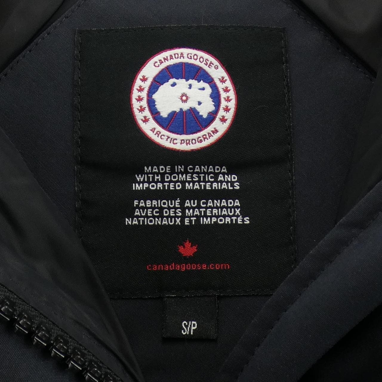 カナダグース CANADA GOOSE ダウンコート