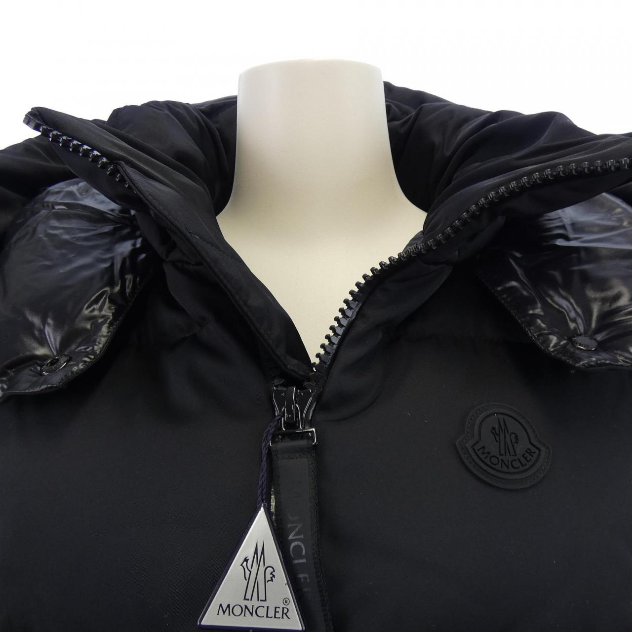モンクレール MONCLER 53803 AUTUN ダウンジャケット