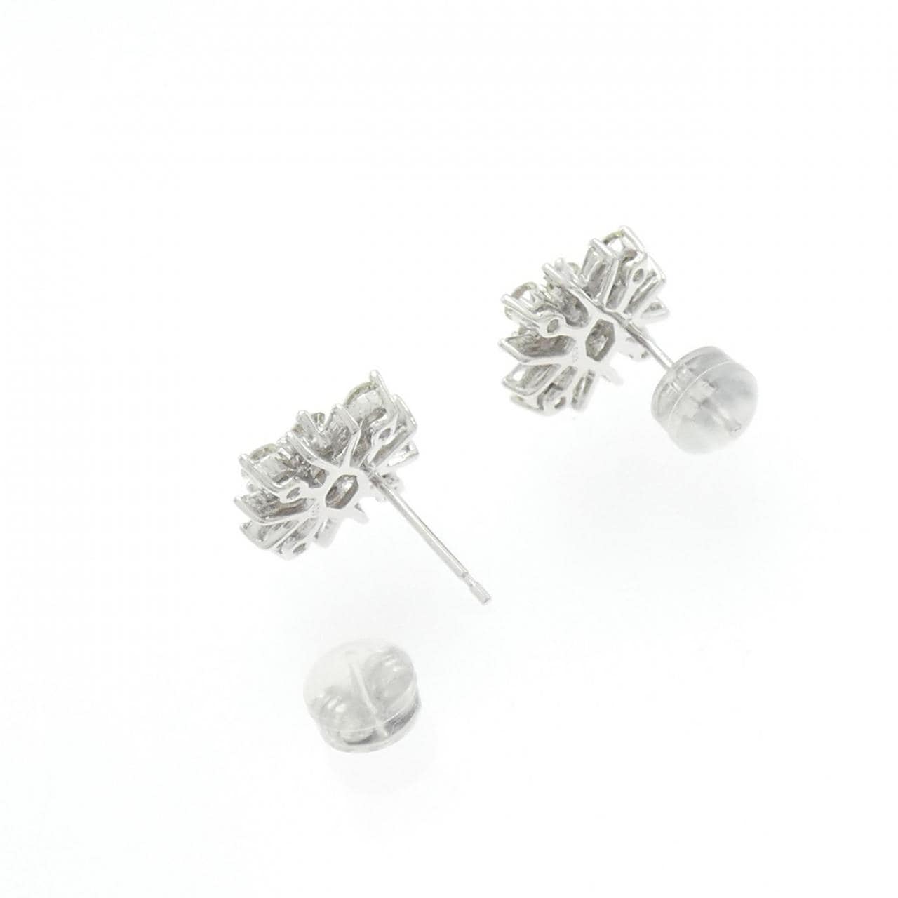 K18WG ダイヤモンド ピアス 1.06CT