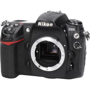 ＮＩＫＯＮ　Ｄ３００