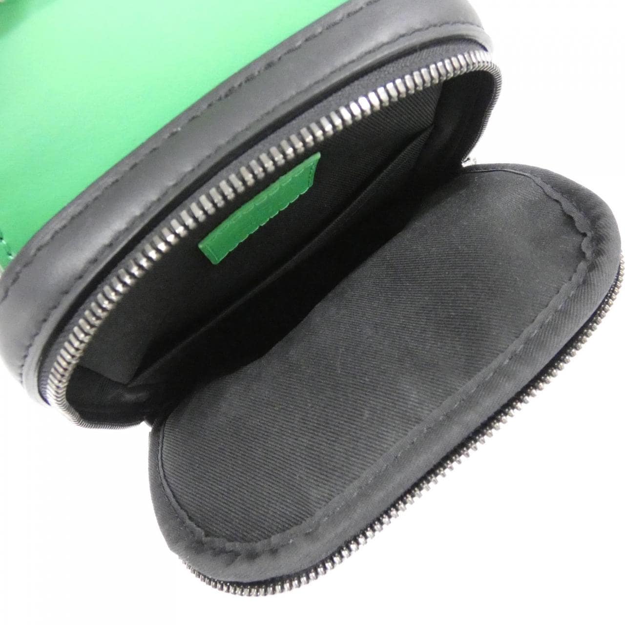 ルイヴィトン モノグラム エクリプス アヴェニュー スリングバッグ M25891 バッグ